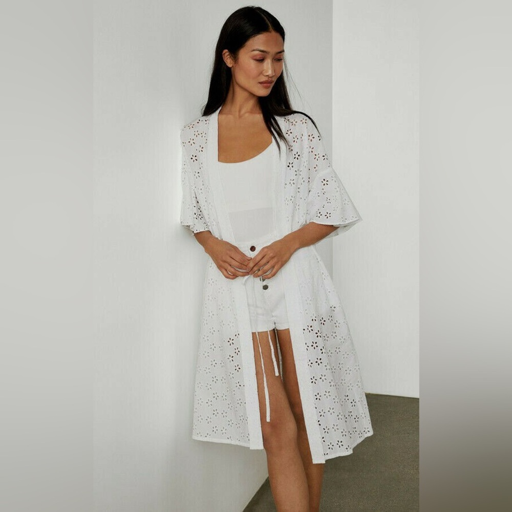 BCBGMAXAZRIA White Eyelet Cotton Wrap Kimono Dress – New Without Tags - Picture 3 of 12